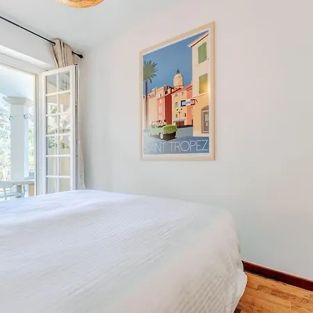 Daire Anais De Saint-tropez, Bel Appartement, Avec Piscine Et Jardin, Au Coeur De Tropez