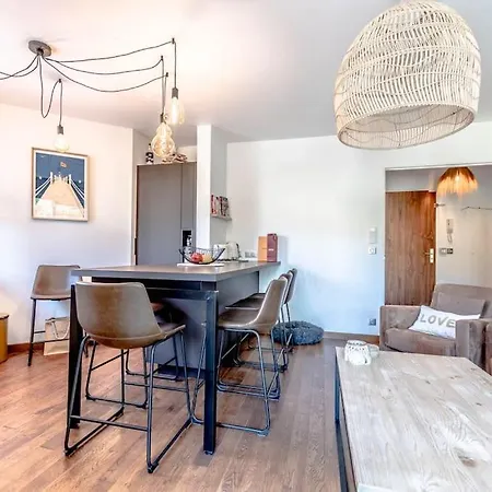 Daire Anais De Saint-tropez, Bel Appartement, Avec Piscine Et Jardin, Au Coeur De Tropez *