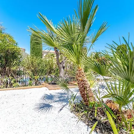 Daire Anais De Saint-tropez, Bel Appartement, Avec Piscine Et Jardin, Au Coeur De Tropez *